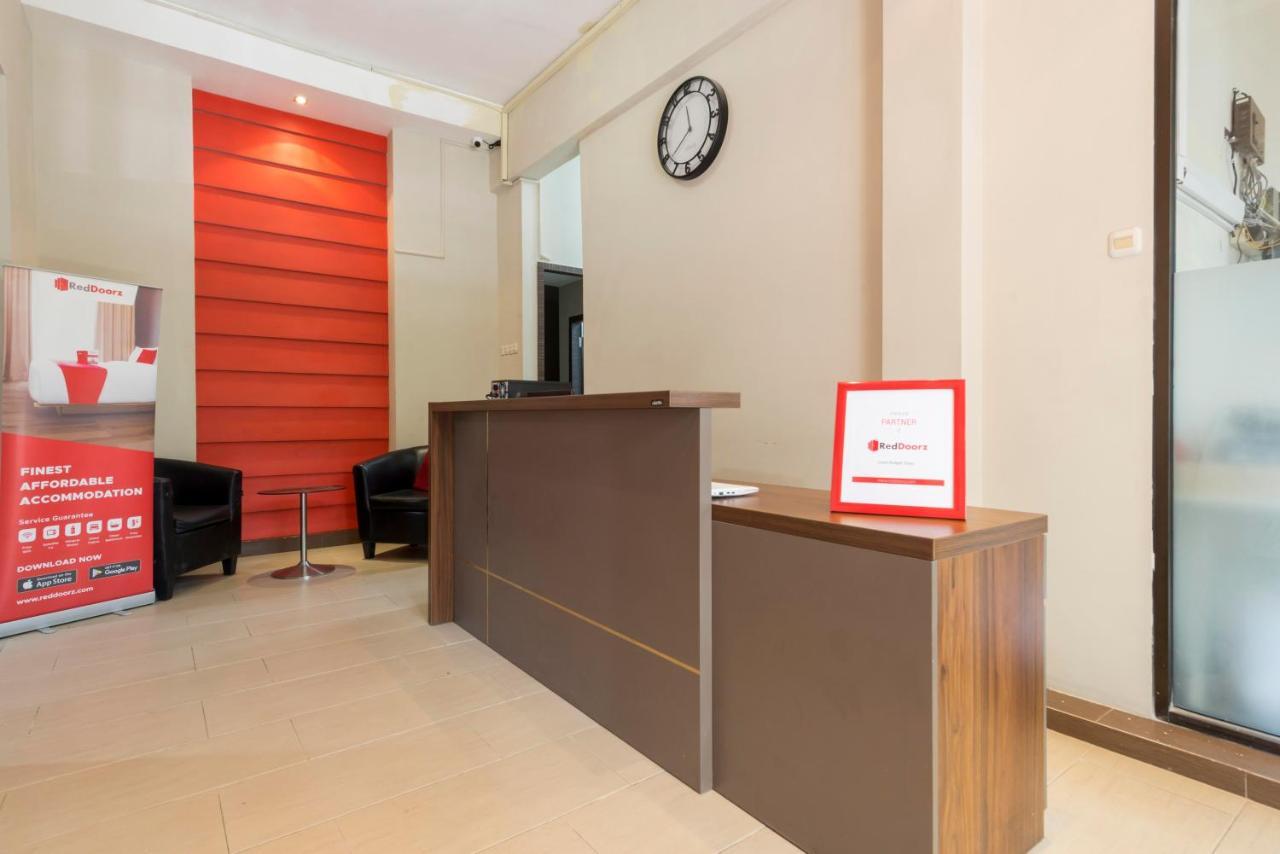 Reddoorz Near Grand City Mall 2 Surabaya Exteriör bild