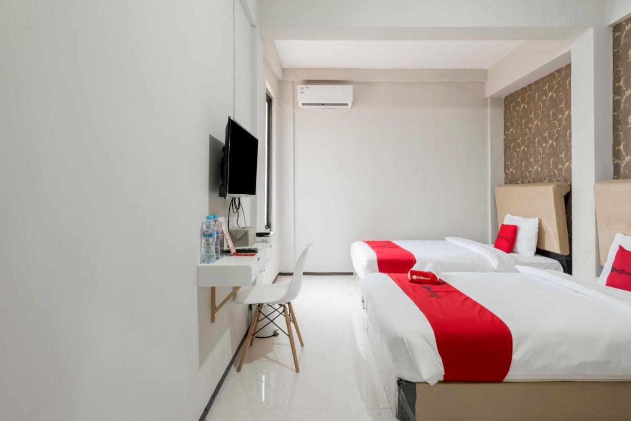 Reddoorz Near Grand City Mall 2 Surabaya Exteriör bild